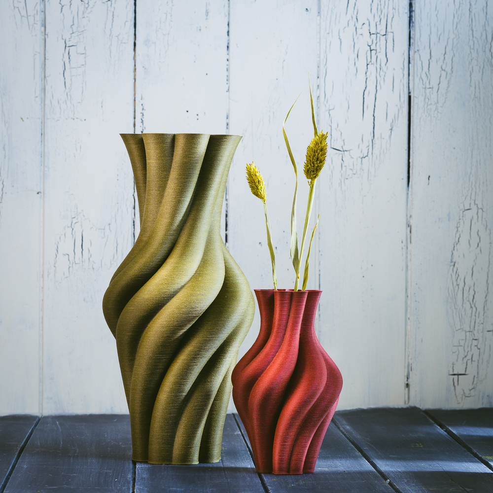 Vaso Amos — Armonia e fortuna, strato dopo strato