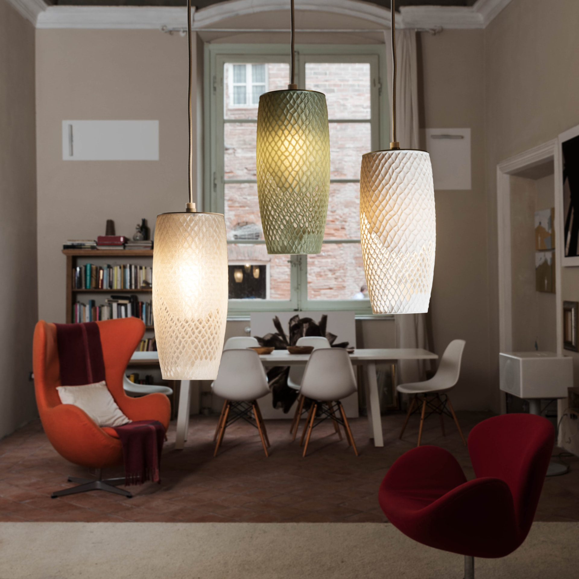 Lampada da sospensione Bossolo — Da archetipo militare a lampade contemporanee